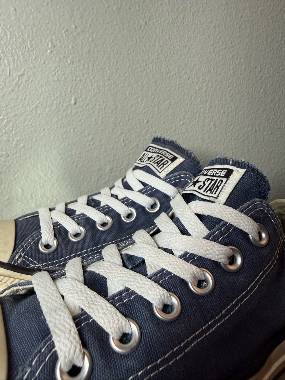 Converse Chuck 70 Low Top Navy Blue Canvas Sneakers Women’s 7 Men’s 5 - Picture 3 of 8